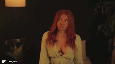 Snapshot of orla_voss chatting on December 2024 01:29:02 AM Orla online show from December 2024 01:29:02 AM