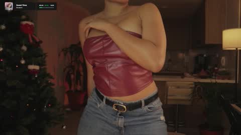 Snapshot of orla_voss chatting on November 2025 12:54:02 AM Orla online show from November 2025 12:54:02 AM