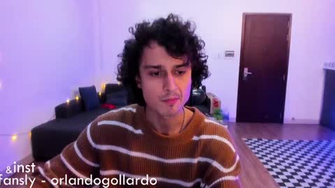 Snapshot of orlando__bloom chatting on January 2025 03:14:02 PM Fansly and Instagram - online show from January 2025 03:14:02 PM