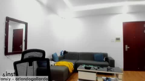 Snapshot of orlando__bloom chatting on March 2025 11:08:02 AM Fansly and Instagram - online show from March 2025 11:08:02 AM