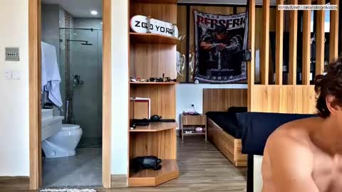 Fansly and Instagram -  online show from April 2026 08:09:02 AM