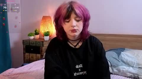 Ashley online show from November 2025 05:56:02 PM