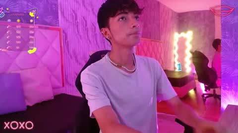 Snapshot of osamu_tay chatting on February 2026 07:15:02 PM osamu_tay online show from February 2026 07:15:02 PM