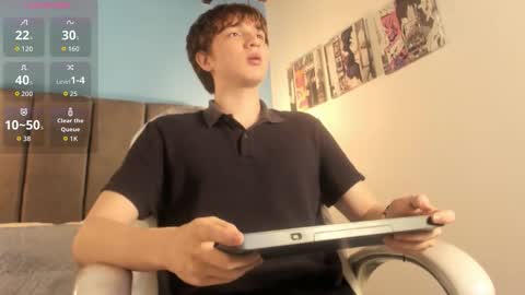 Snapshot of oscar_fox_ chatting on February 2026 04:17:01 AM Oscar online show from February 2026 04:17:01 AM