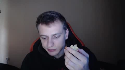 Oscar online show from September 2025 09:54:01 AM