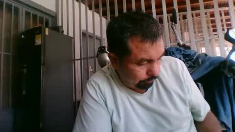 Snapshot of oscarjhe3512 chatting on November 2025 03:12:01 PM oscarjhe3512 online show from November 2025 03:12:01 PM