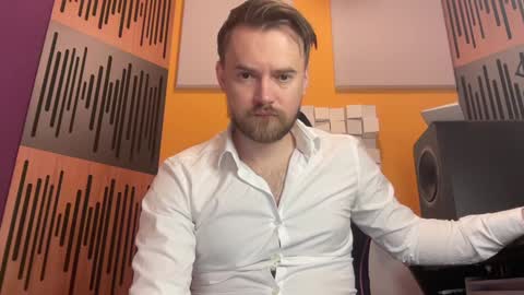 Oscar Steel Savage online show from February 2025 09:15:01 AM