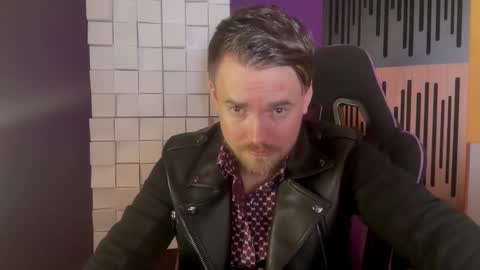 Oscar Steel Savage online show from March 2025 01:32:02 AM