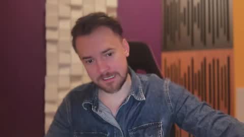 Oscar Steel Savage online show from March 2025 08:21:02 PM