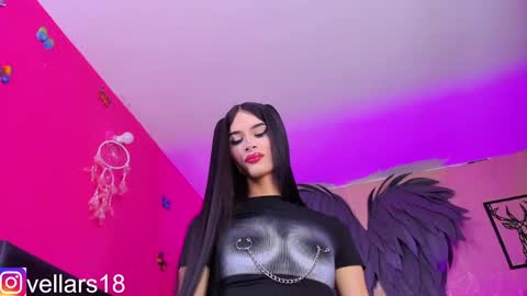 Snapshot of osiris_doll chatting on January 2025 06:54:02 PM vella online show from January 2025 06:54:02 PM