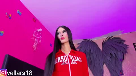 Snapshot of osiris_doll chatting on February 2025 08:08:02 PM vella online show from February 2025 08:08:02 PM