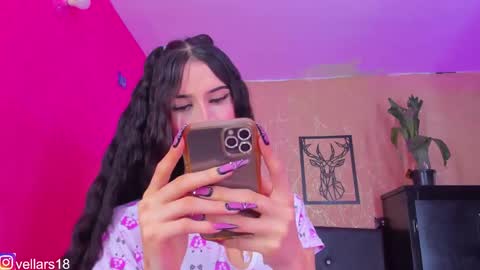 Snapshot of osiris_doll chatting on October 2025 07:57:02 PM vella online show from October 2025 07:57:02 PM