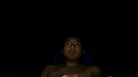 Oscar L online show from October 2025 03:12:02 AM