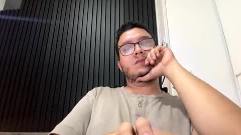 Snapshot of osomalicioso chatting on November 2025 04:44:02 AM juan online show from November 2025 04:44:02 AM
