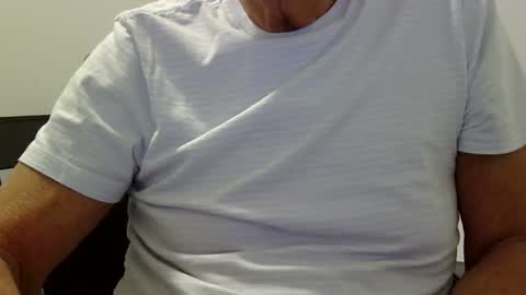 Ossi online show from April 2026 01:47:02 AM