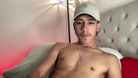 Snapshot of ostin_18hot chatting on January 2026 04:04:01 AM ostin 18hot online show from January 2026 04:04:01 AM