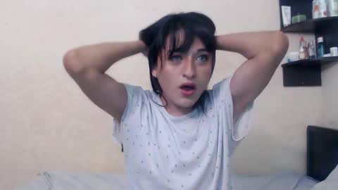 RACHEL CHOW online show from October 2025 07:32:01 AM