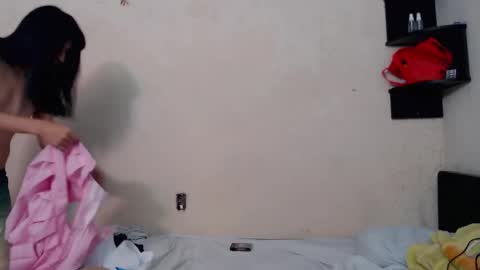 RACHEL CHOW online show from November 2025 04:23:02 AM