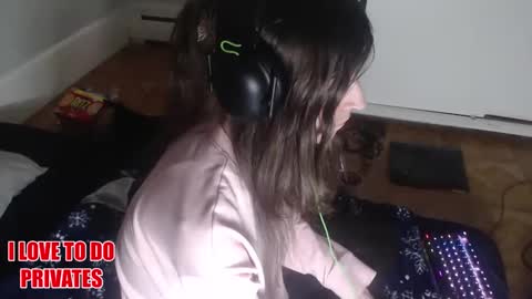 Snapshot of otokonojoshi chatting on April 2026 10:07:02 PM otokonojoshi online show from April 2026 10:07:02 PM