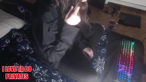 Snapshot of otokonojoshi chatting on April 2026 10:12:02 AM otokonojoshi online show from April 2026 10:12:02 AM