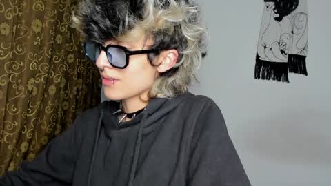 Otto 3 online show from December 2024 01:53:02 AM