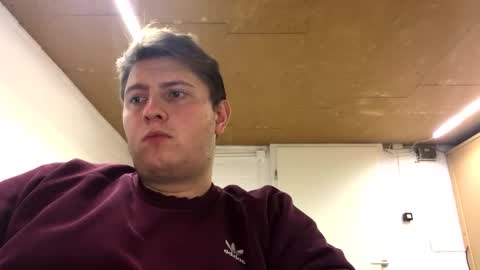 outflayd online show from December 2025 10:27:02 PM