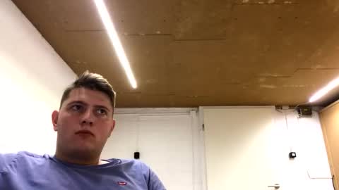 outflayd online show from January 2026 06:10:01 PM