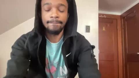 Snapshot of outofhisleague_ chatting on November 2025 04:44:01 PM outofhisleague_ online show from November 2025 04:44:01 PM