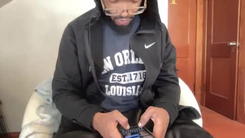 Snapshot of outofhisleague_ chatting on February 2026 04:06:01 PM outofhisleague_ online show from February 2026 04:06:01 PM