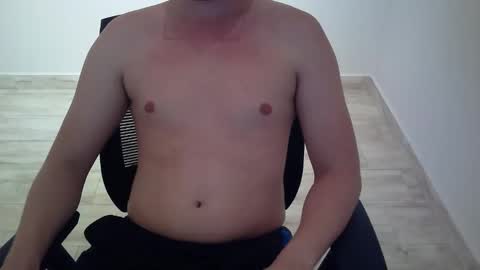 Snapshot of outroemail1807 chatting on March 2026 10:14:01 PM outroemail1807 online show from March 2026 10:14:01 PM