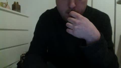 Snapshot of ovid231 chatting on February 2025 06:48:01 PM 92 online show from February 2025 06:48:01 PM