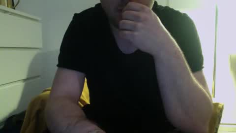 Snapshot of ovid231 chatting on March 2025 06:21:02 PM 92 online show from March 2025 06:21:02 PM