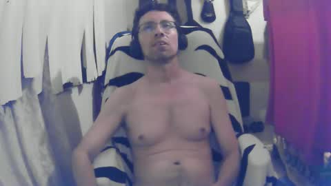 ovidio8111 online show from February 2026 07:32:02 AM