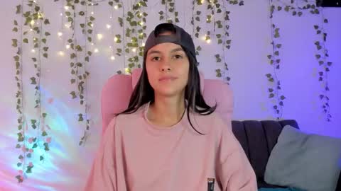 Snapshot of owenfoxx1 chatting on December 2025 03:20:04 PM Owen foxx online show from December 2025 03:20:04 PM