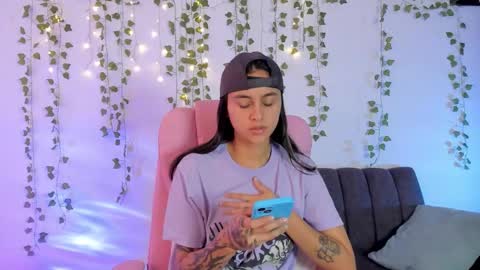 Snapshot of owenfoxx1 chatting on February 2026 04:13:01 PM Owen foxx online show from February 2026 04:13:01 PM