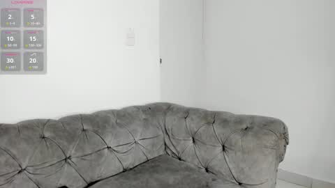 Snapshot of owensttone chatting on September 2025 03:40:01 AM O W E N - S T O N E online show from September 2025 03:40:01 AM