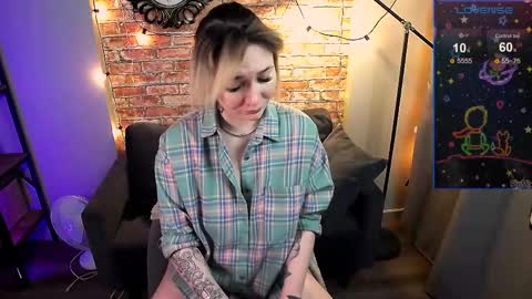 ozalin_green online show from December 2024 01:16:02 PM