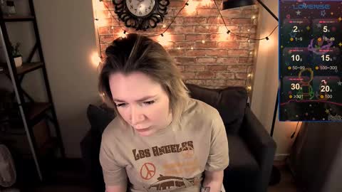 ozalin_green online show from January 2025 08:00:01 AM