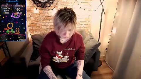 ozalin_green online show from February 2025 08:29:02 AM