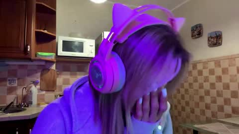 Eva online show from May 2026 05:26:02 AM