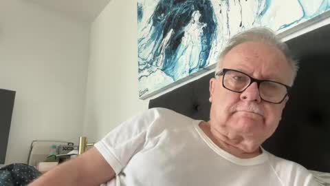 ozhairybearxxxx online show from July 2026 12:35:02 AM