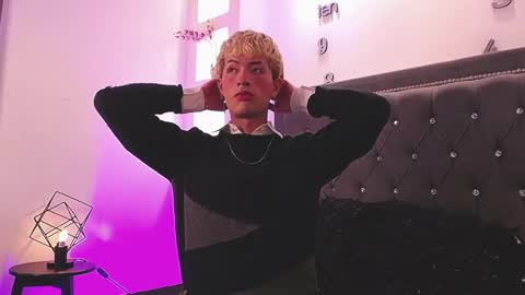 Snapshot of ozorio_dany chatting on September 2025 03:50:02 AM Dany Ozorio online show from September 2025 03:50:02 AM