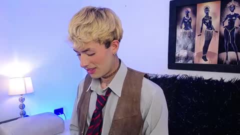 Snapshot of ozorio_dany chatting on September 2025 04:35:02 AM Dany Ozorio online show from September 2025 04:35:02 AM