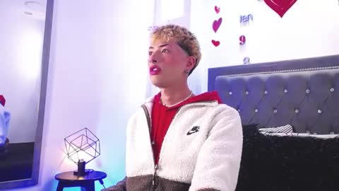 Snapshot of ozorio_dany chatting on September 2025 03:40:01 AM Dany Ozorio online show from September 2025 03:40:01 AM