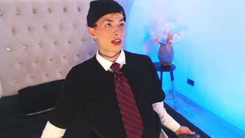 Snapshot of ozorio_dany chatting on September 2025 03:33:02 AM Dany Ozorio online show from September 2025 03:33:02 AM