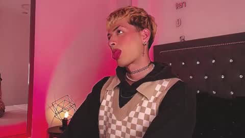 Snapshot of ozorio_dany chatting on October 2025 04:07:01 AM Dany Ozorio online show from October 2025 04:07:01 AM