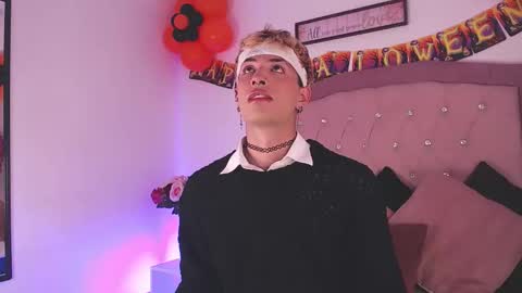 Snapshot of ozorio_dany chatting on October 2025 04:00:02 AM Dany Ozorio online show from October 2025 04:00:02 AM