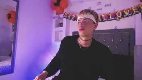 Snapshot of ozorio_dany chatting on October 2025 04:13:02 AM Dany Ozorio online show from October 2025 04:13:02 AM