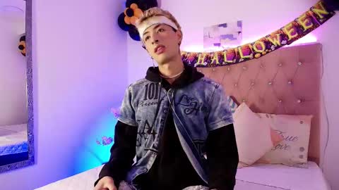 Snapshot of ozorio_dany chatting on October 2025 04:01:01 AM Dany Ozorio online show from October 2025 04:01:01 AM