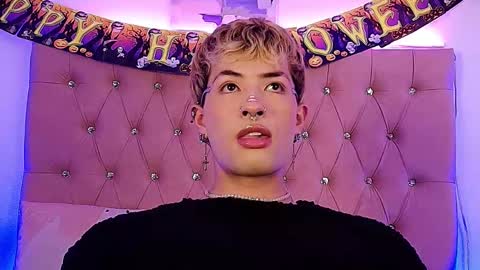 Snapshot of ozorio_dany chatting on October 2025 06:05:02 AM Dany Ozorio online show from October 2025 06:05:02 AM